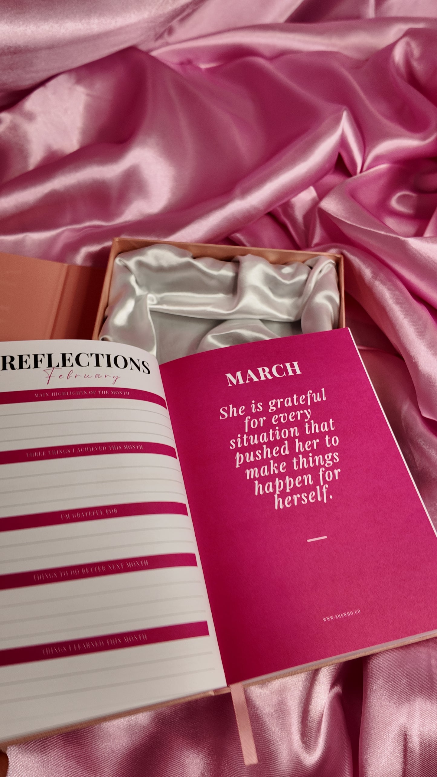 The Glow-Up Gathering Online